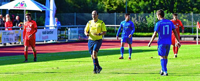Bild 30: Neuer Spitzenreiter FC Tiengen 08 besiegt den TuS Efringen-Kirchen mit 4:1 &ndash; und wir haben Bilder!