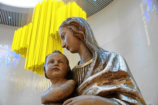 Bild 7: Die schönsten Bilder der Feier der Altarweihe in der Kirche St. Oswald in Stockach (Teil 1)