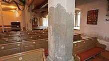 Ein Sinnbild für den Zustand der christlichen Kirchen: Der Putz blättert ab. Dieses Foto aus der Lutherkirche zeigt, dass sie dringend ...