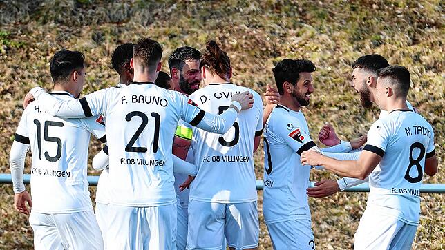 Die Villinger Oberliga-Fußballer hatten beim Spiel gegen Lörrach-Brombach sieben Mal Grund zum Jubeln.