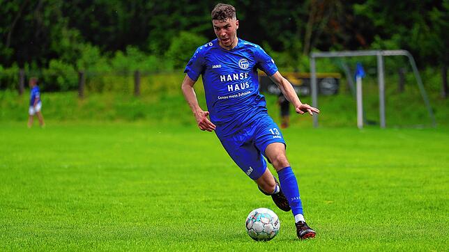 Yves Graf brachte mit seinen beiden Tore den FC Radolfzell früh 2:0 in Front. Am Ende hatten die Gäste 6:0 beim Hegauer FV gewonnen.