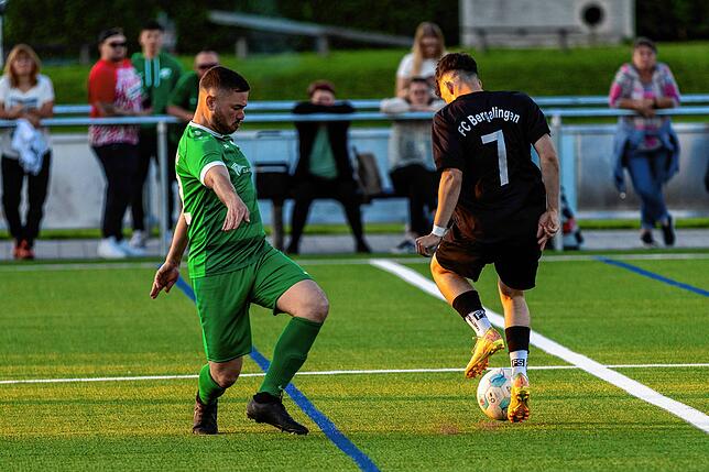 Bild 24: SV Rheintal fegt den FC Bergalingen mit 5:0 vom Platz – und wir haben Fotos!