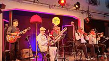 Ladwigs Dixieland Kapelle spielte in der Färbe und bescherte dem Publikum einen beschwingten Abend. Foto: Valentyna Muradkhanian