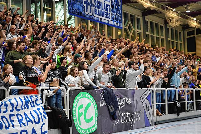 Bild 12: Unsere besten Bilder vom Handball-Derby zwischen dem TuS Steißlingen und dem TV Ehingen