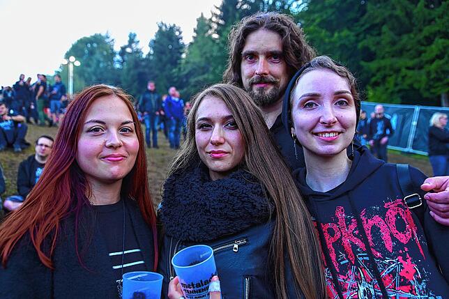 Bild 12: Bilder vom Metalacker: &bdquo;Rage&ldquo; versetzt die Fans der härteren Musik-Gangart in Begeisterung