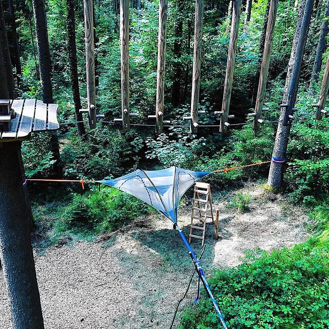 Schlafen im Baumzelt in Bad Säckingen – das ist ein besonderes Abenteuer mitten in der Natur.