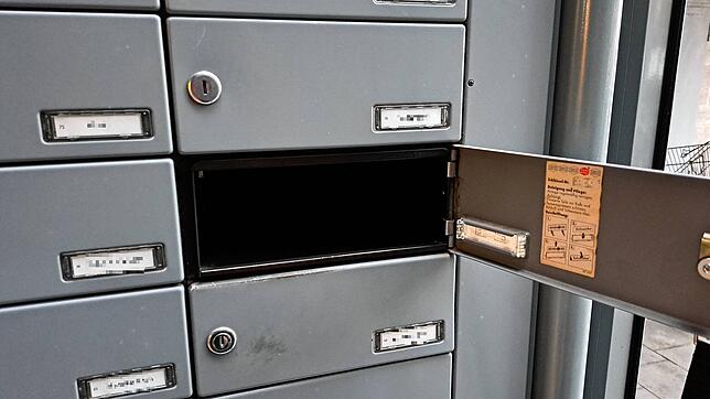 Der Blick in die dunkle Leere des Briefkastens gehörte für SÜDKURIER-Volontär Marvin Nagel in den vergangenen Wochen zum Alltag.