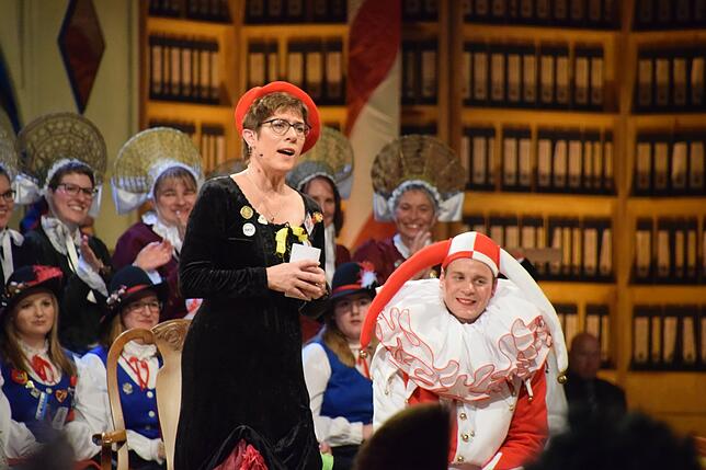 Bild 42: Bilder von der Narrengerichtsverhandlung gegen Annegret Kramp-Karrenbauer (1)