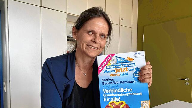 Mit diesem Plakat wirbt Karin Broszat und ihr Realschullehrerverband für einen Volksantrag. Gefordert wird die verbindliche ...
