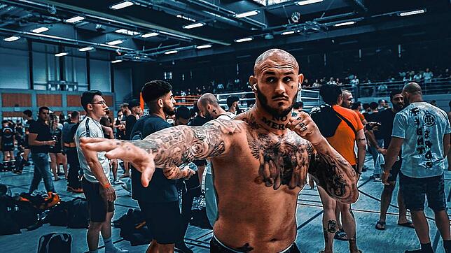 Der Blumberger MMA-Kämpfer Christian Fischer ist auf seinem Weg nach ganz oben nicht zu stoppen.
