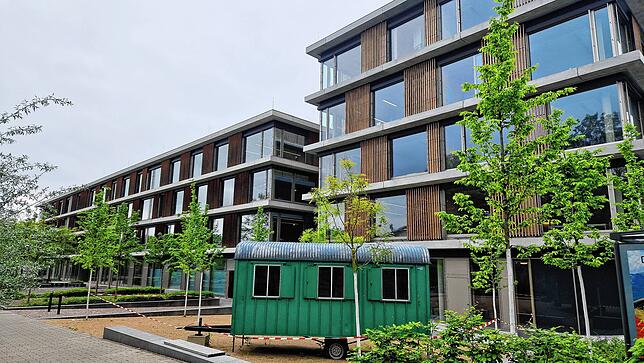Wenn die Stadt ein neues Gebäude errichtet wie hier die Gemeinschaftsschule nebst Oberstufen-Anbau, muss sie auch Geld für einen Ersatz ...
