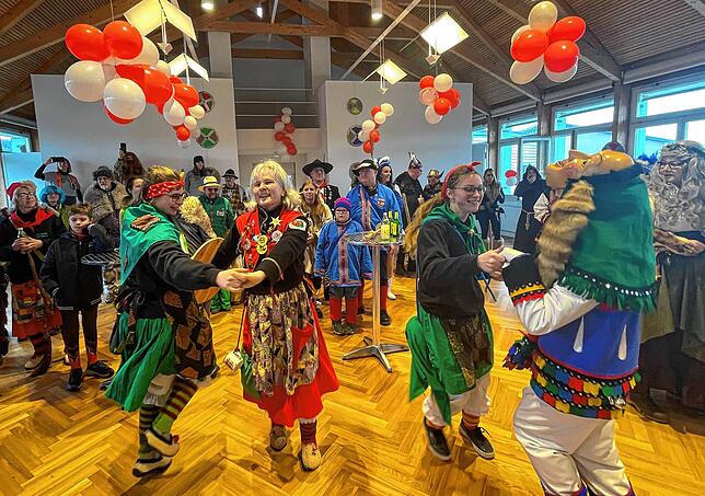 Bild 3: In Owingen sind die Winkigerinnen los
