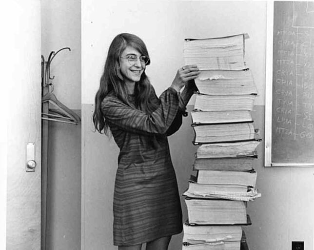 Bei der Mondlandung 1969 gab es viele Helden: Die Software des Bordcomputers wurde von der Mathematikerin Margaret Hamilton programmiert.