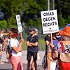 Die Lindauer Gruppe der Omas gegen Rechts bei der Gegenveranstaltung zum Besuch der AfD-Bundestagsabgeordneten Alice Weidel in ...