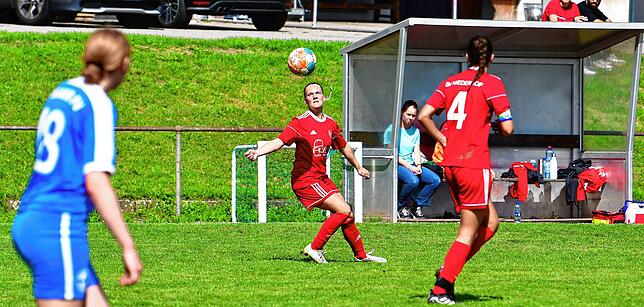 Bild 37: SC Niederhof/Binzgen feiert ersten Sieg beim 4:3 gegen den Hegauer FV II &ndash; und wir haben Bilder!