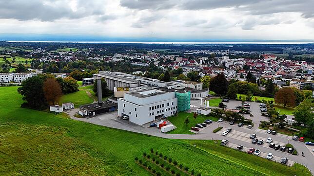 Nur durch eine zusätzliche Finanzspritze der Stadt Friedrichshafen in Höhe von 2,8 Millionen kann sich die Klinik Tettnang kurzfristig ...