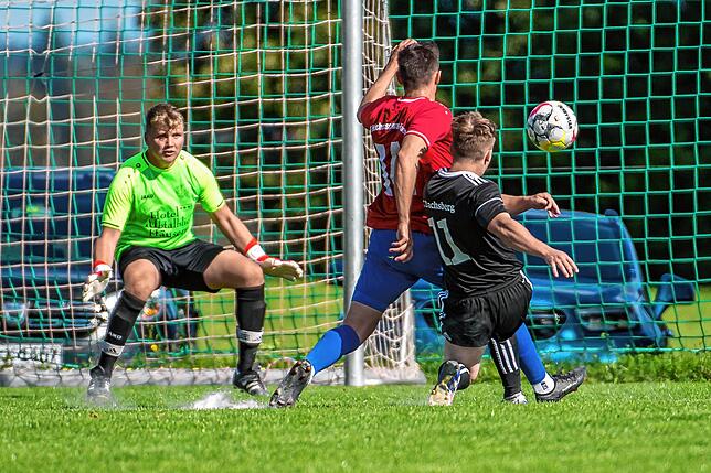 Bild 43: FC Dachsberg gewinnt gegen SG Höchenschwand mit 1:0 &ndash; und wir haben Bilder!