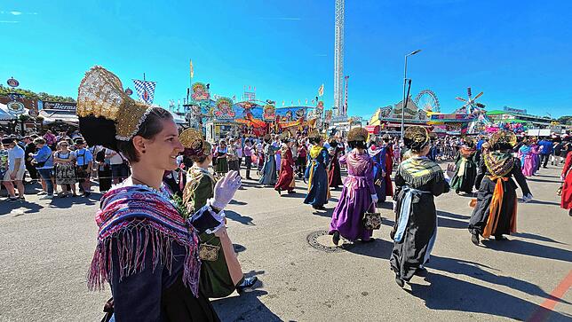 Bild 19: Bilder vom Trachtenbund Überlingen auf dem Oktoberfest München