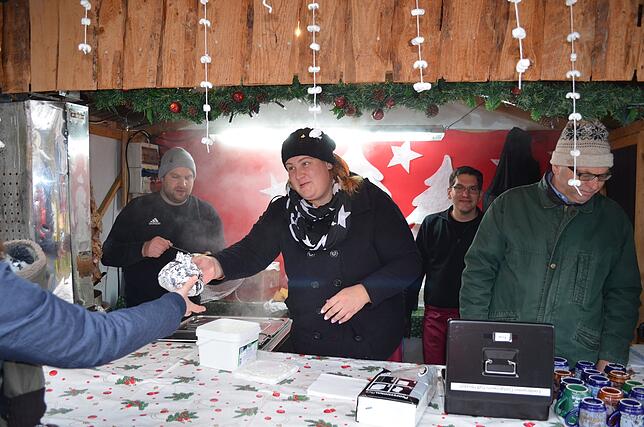 Bild 17: Bilder vom 24. Heudorfer Christkindlemarkt