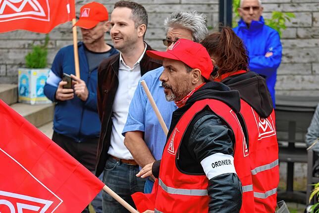 Bild 28: ZF Friedrichshafen: Bilder vom Protestmarsch gegen den Stellenabbau