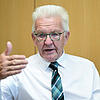 Keiner ist bekannter in der Landesregierung, trotzdem bekommt Winfried Kretschmann nicht die besten Noten.