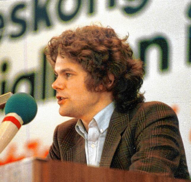 Olaf Scholz 1984 auf dem Juso-Bundeskongress.