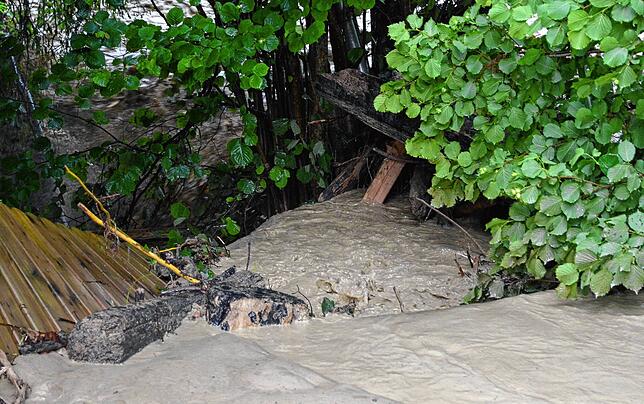 Bild 26: Bilder vom Unwetter in Markdorf: Evakuierung des Campingplatzes