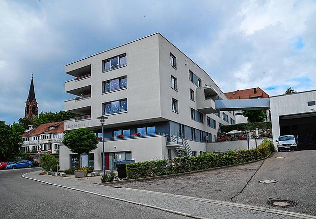 Heute steht an der Stelle das Altenheim Elisabethhaus der Evangelischen Altenhilfe.
