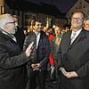 Ein strahlender Sieger der Oberbürgermeister-Wahl, Jürgen Roth (rechts), und ein Noch-Oberbürgermeister, Rupert Kubon (links), der sich ...