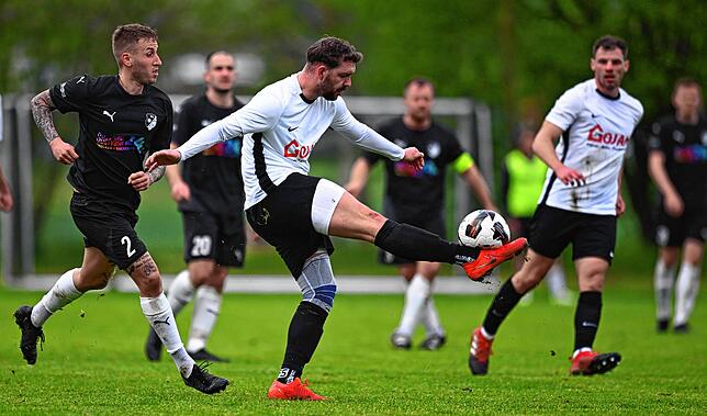 Bild 14: FC Wittlingen besiegt SG FC Wehr/Brennet mit 2:0 im Pokal-Viertelfinale – und wir haben Fotos!