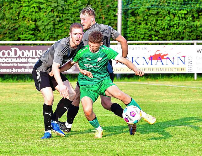 Bild 30: FC Hochrhein verteidigt beim SC Lauchringen den Küssaburgpokal – wir haben Fotos!