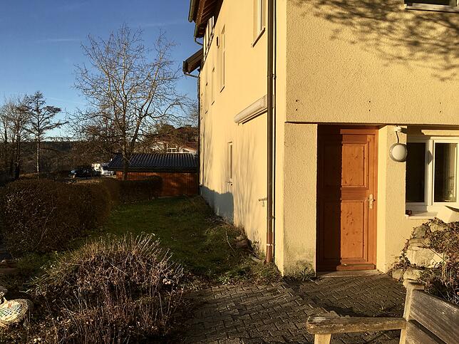 Auf der Wiese links soll die bestehende Käserei auf dem Lehenhof erweitert werden.