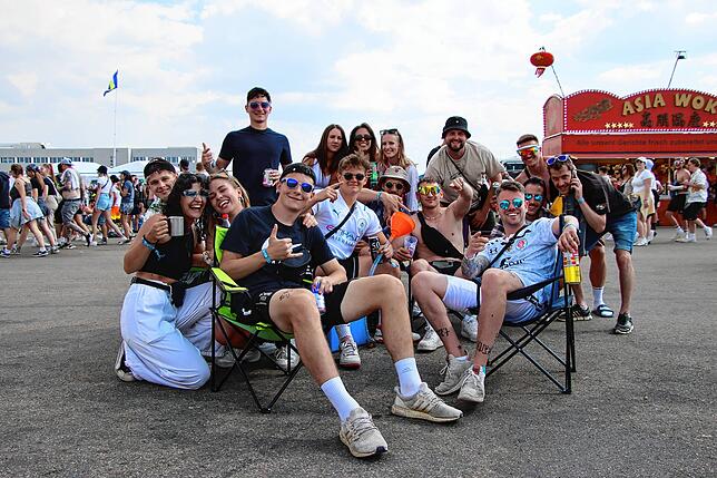 Bild 7: Blendendes Wetter und beste Stimmung auf dem Southside: Die schönsten Bilder vom Freitag
