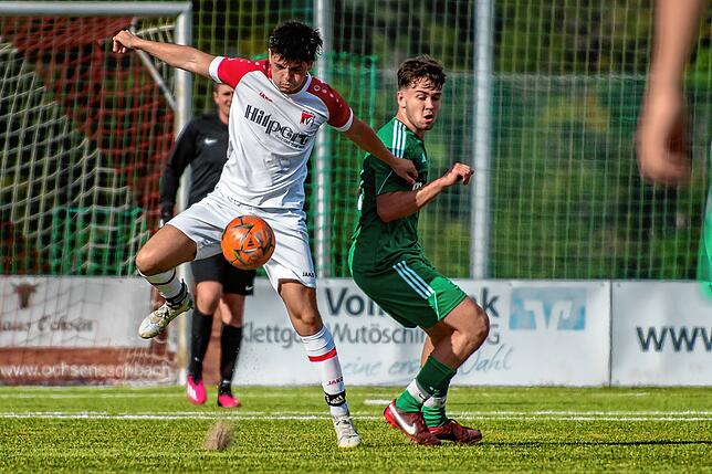 Bild 11: SV Waldhaus gewinnt bei der SG Weilheim/Gurtweil mit 2:1 &ndash; wir haben Bilder!