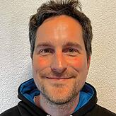 Andreas Knecht ist Schulleiter und Lernbegleiter an der Freien Schule Brigach. Er kann sich vor Anfragen kaum retten.