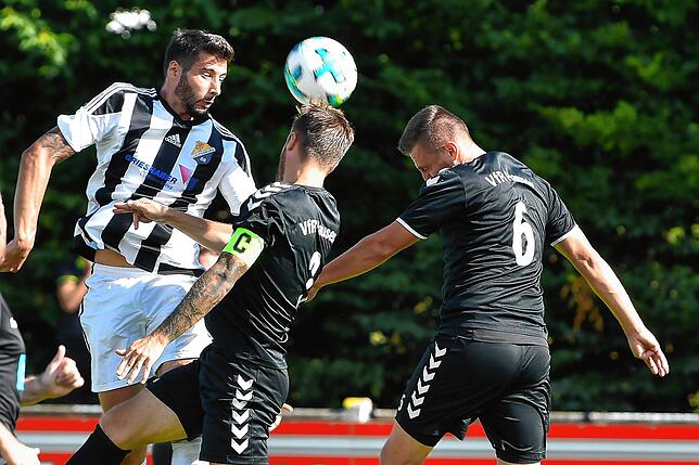Bild 2: SV 08 Laufenburg startet mit Niederlage bei Titelfavorit VfR Hausen &ndash; und wir haben Bilder!