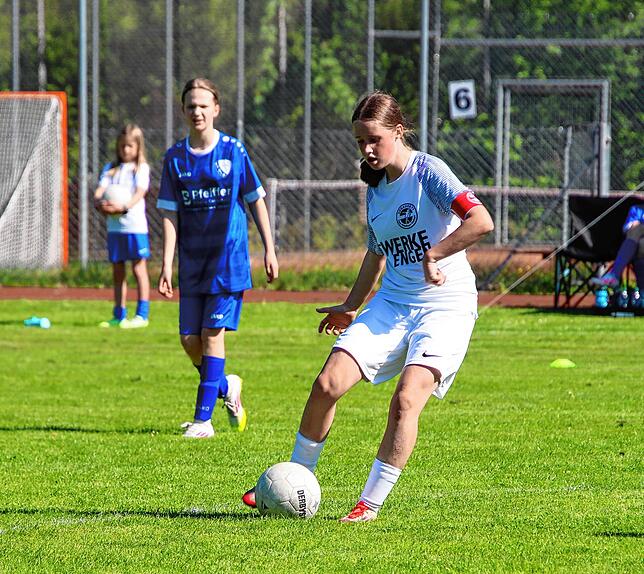 Bild 17: Jubel bei den C-Juniorinnen des Hegauer FV! Unsere Bilder vom Verbandspokal-Finale