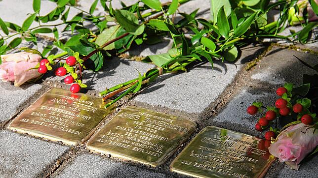 Die Stolpersteine der Fetzer-Schwestern sind in der Ekkehardstraße zu finden &ndash; dort, wo sich ehemals die Baracken im ...