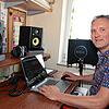 Frank Sauder komponiert elektronische Musik. Am 10. Juni 2023 plant er die Veranstaltung &bdquo;Livingelectrons&ldquo;.