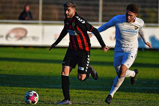 Bild 19: Spitzenreiter FSV Rheinfelden gelingt nur ein 1:1 gegen den SV 08 Laufenburg &ndash; und wir haben die Bilder!
