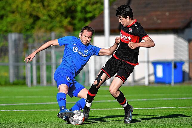 Bild 21: TuS Efringen-Kirchen gleicht in letzter Minute zum 3:3 gegen FC RW Weilheim aus &ndash; wir haben Bilder!