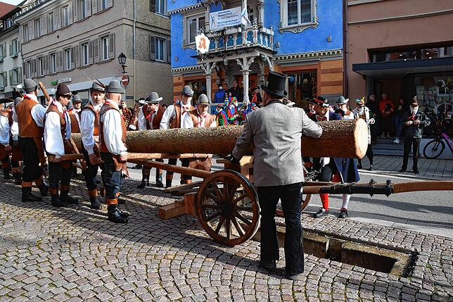 Bild 9: Bilder vom Narrenbaum-Setzen in Stockach Teil 1