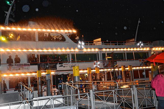 Bild 31: Leinen los fürs Torture Ship: Bilder vom Boarding in Friedrichshafen und Konstanz