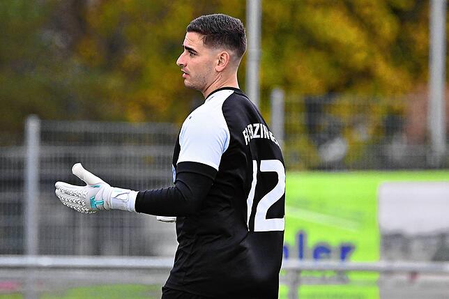 Bild 39: SV Herten besiegt den FC Erzingen mit 3:0 &ndash; und wir haben Bilder!