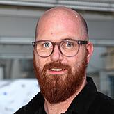 „Das ist alles sehr kleinteilig und lässt uns oft kopfschüttelnd zurück. Wir könnten inzwischen ein Buch schreiben“, sagt Lukas Esper, ...