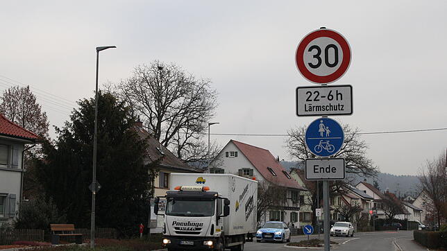 Wie in der Markdorfer Straße in Neufrach könnte die neuerliche Verkehrslärmkartierung auch in anderen Salemer Ortsdurchfahrten eine ...