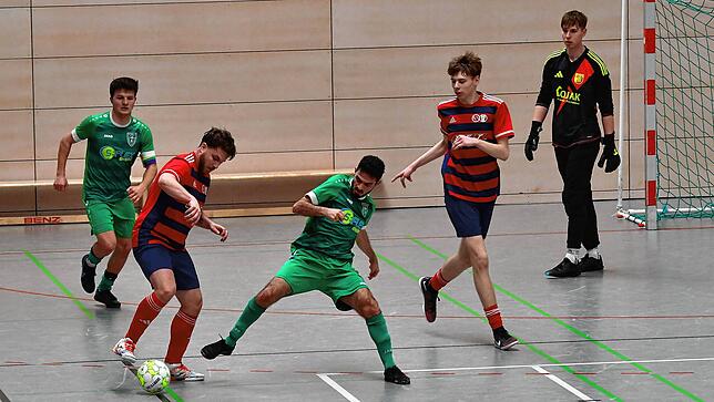 Bild 9: SC Niederhof/Binzgen unterliegt FC Freiburg-St. Georgen im Futsal-Halbfinale – und wir haben Fotos!
