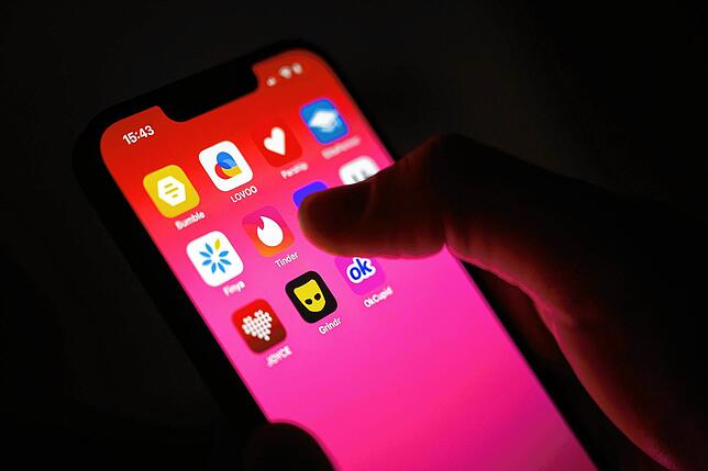 Dating-Apps werden immer beliebter – auch bei Kriminellen. Einem Mann aus dem Klettgau ist das nun zum Verhängnis geworden.