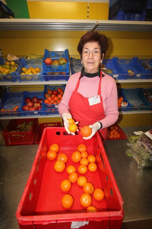 Ursel Fritz ist eine von 60 Ehrenamtlichen, die sich für die Tafel engagieren.