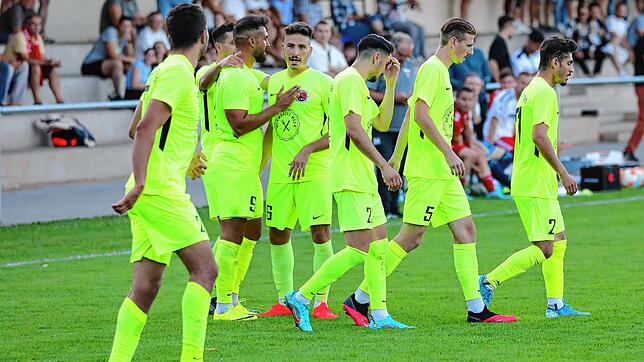 Der Türk. SV Singen ist zuversichtlich. Positive Signale kommen nicht nur von Torjäger Marcel Simsek, sondern auch von der Defensive. Im ...